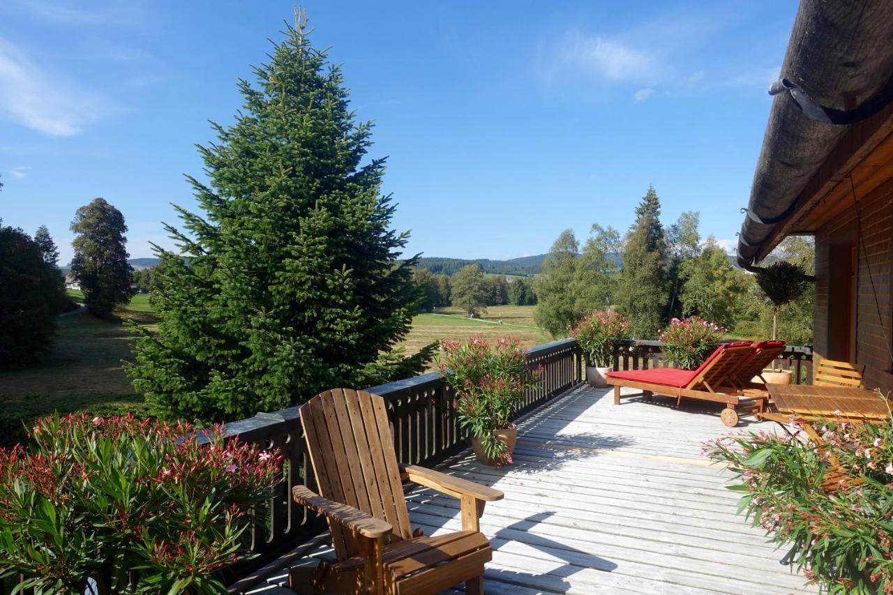Hollhouse - Bed & Breakfast Hinterzarten Esterno foto