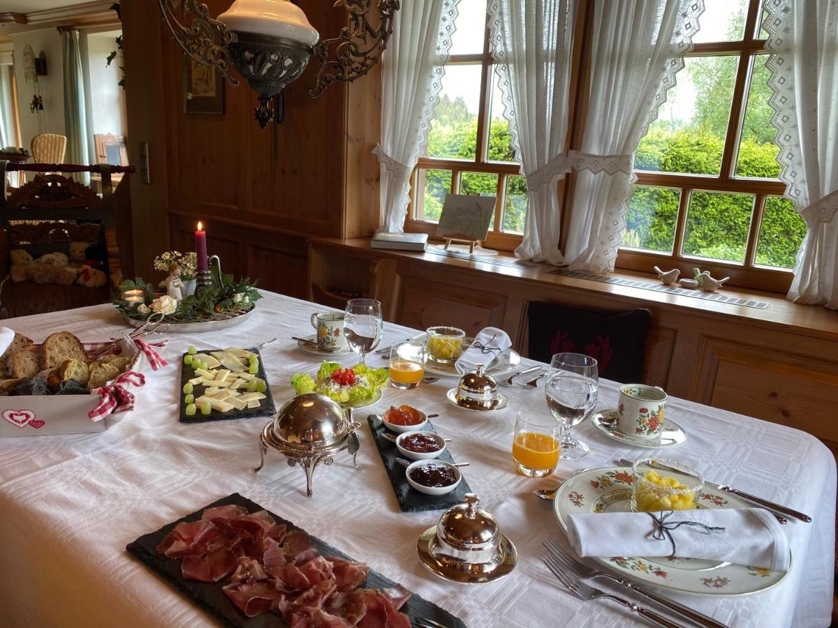 Hollhouse - Bed & Breakfast Hinterzarten Esterno foto