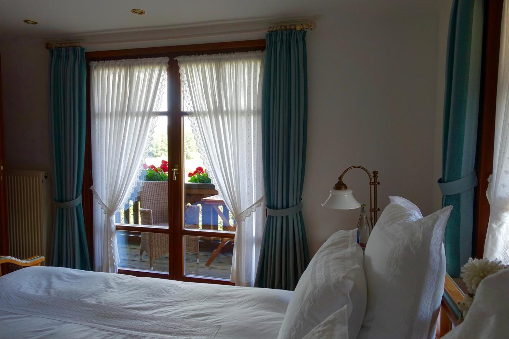 Hollhouse - Bed & Breakfast Hinterzarten Esterno foto